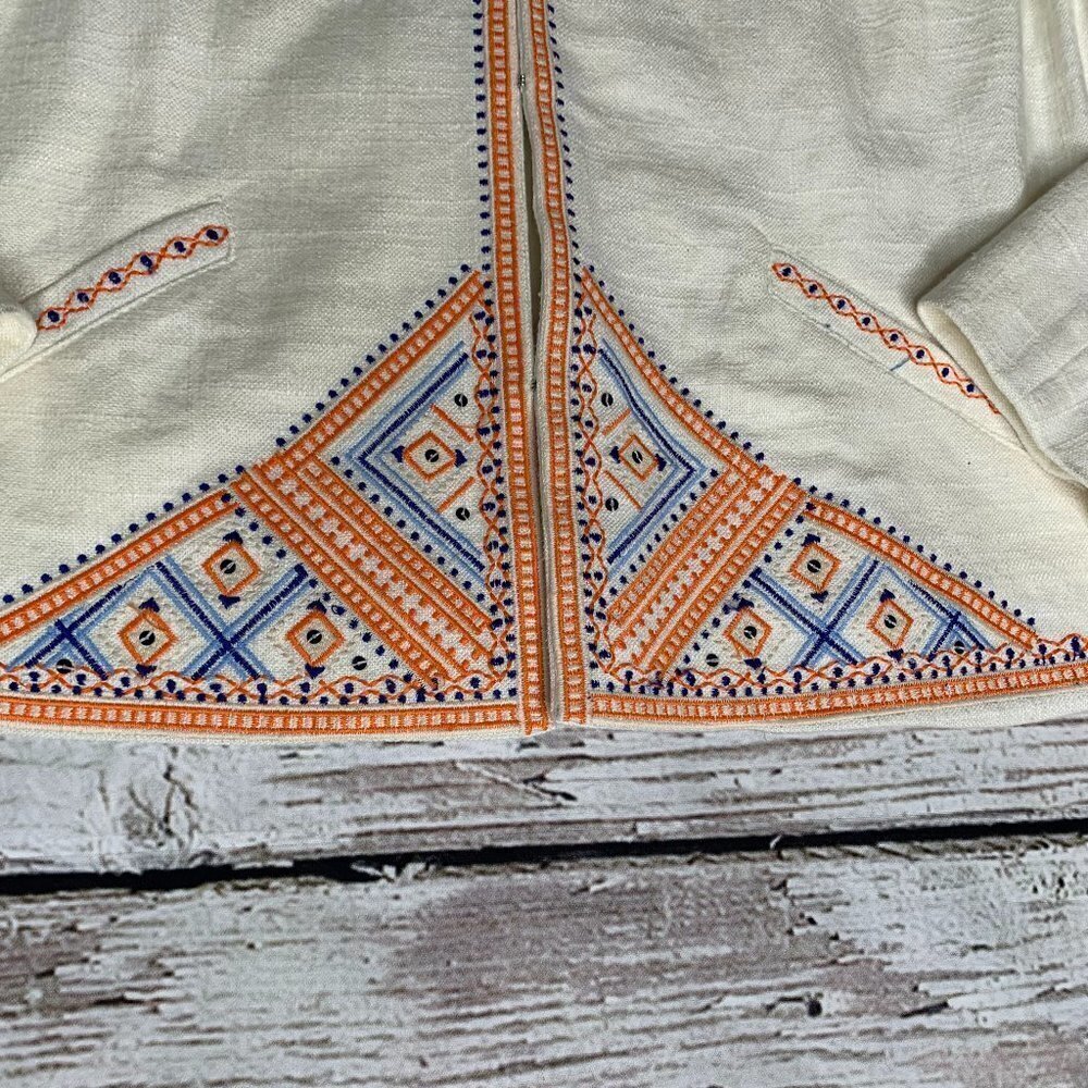 NWT Nurture Ivory Aztec Embroidered Blazer Size M - Picture 3 of 11